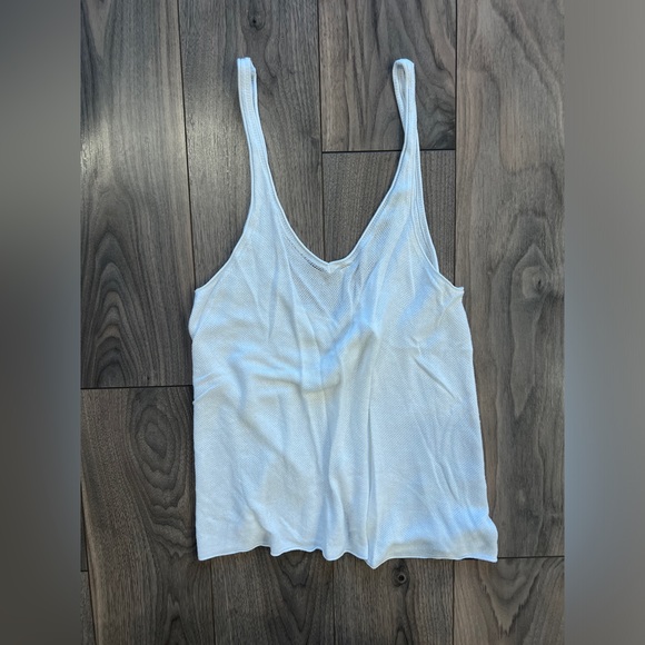 Lululemon Knit Tank Size 6 - Picture 3 of 6